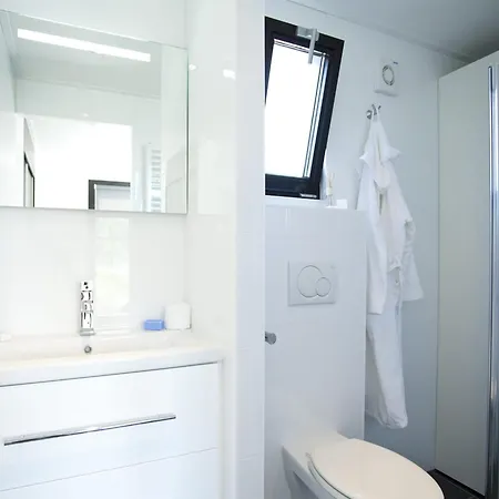 Modern Near The Golf Course * Velsen-Zuid
