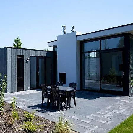 別荘 Modern Near The Golf Course