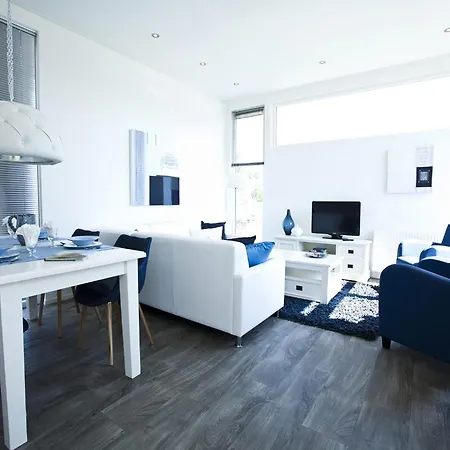 Holiday home Modern Near The Golf Course *